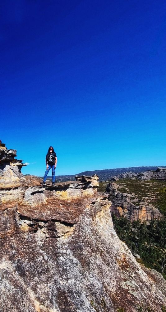 Vicki finds herself in the Lost City !